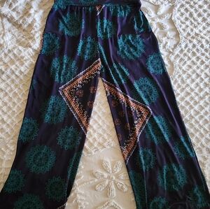 Womens wide leg Boho pants size Largw